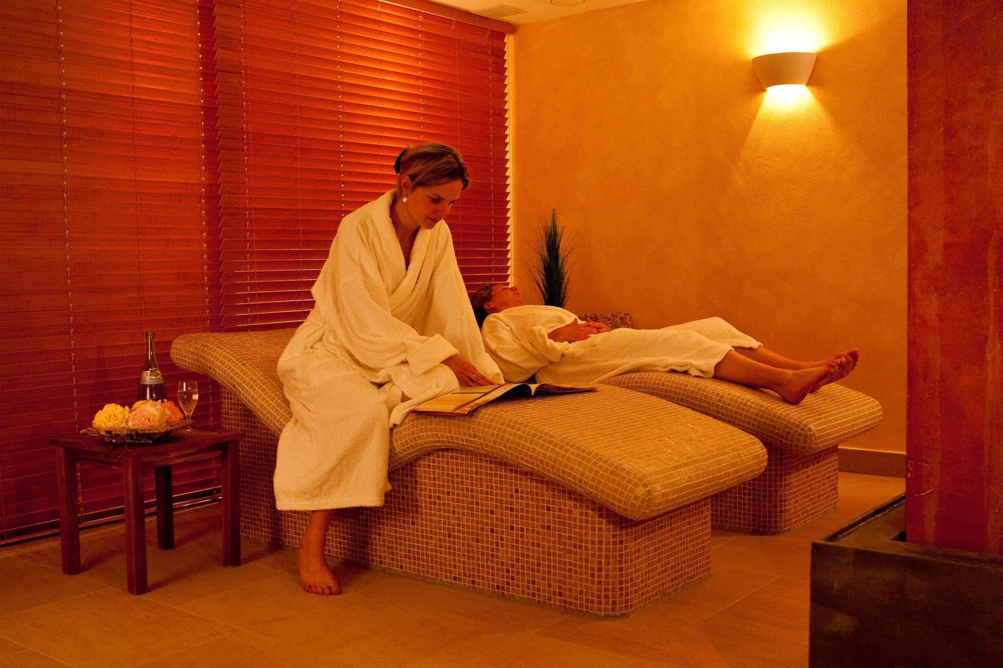 שטוטגרט Hotel Azenberg מראה חיצוני תמונה
